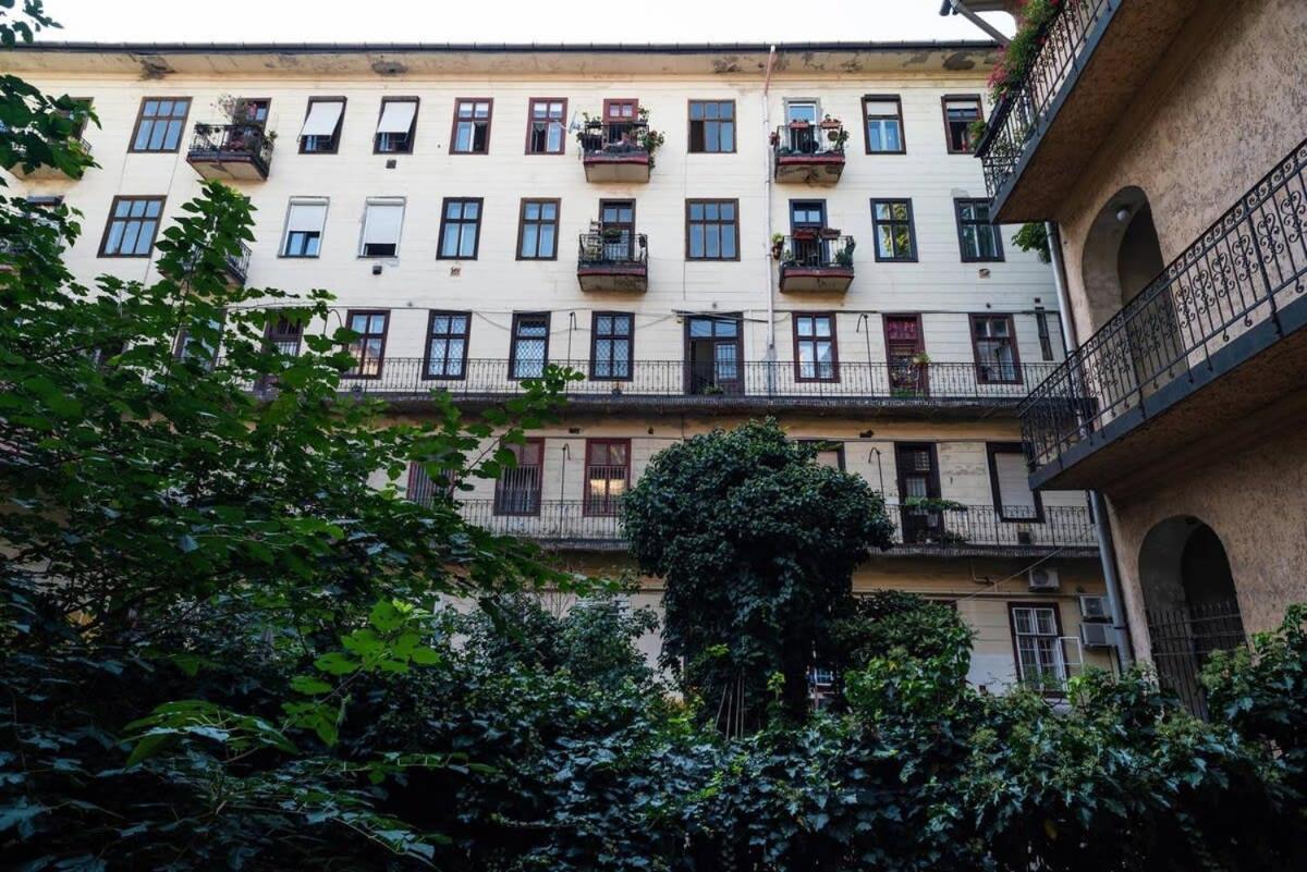 Apartment Large Airconditioned