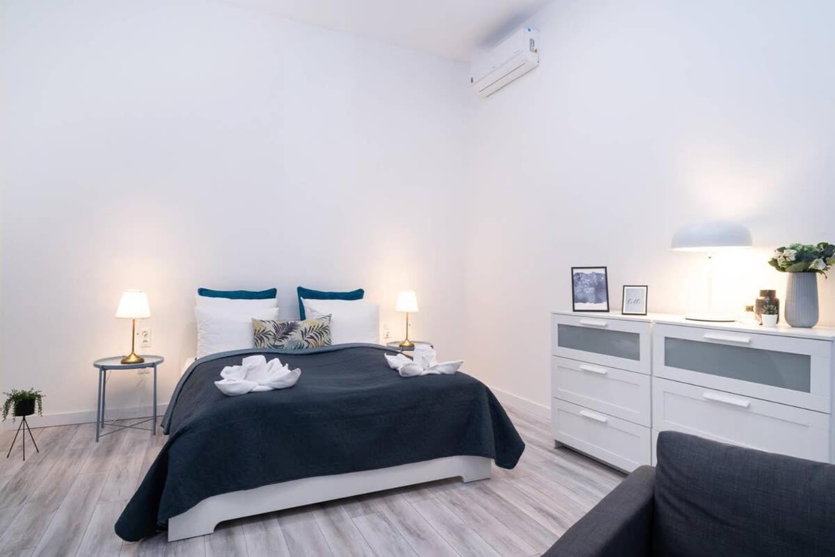 Large Airconditioned Apartment *