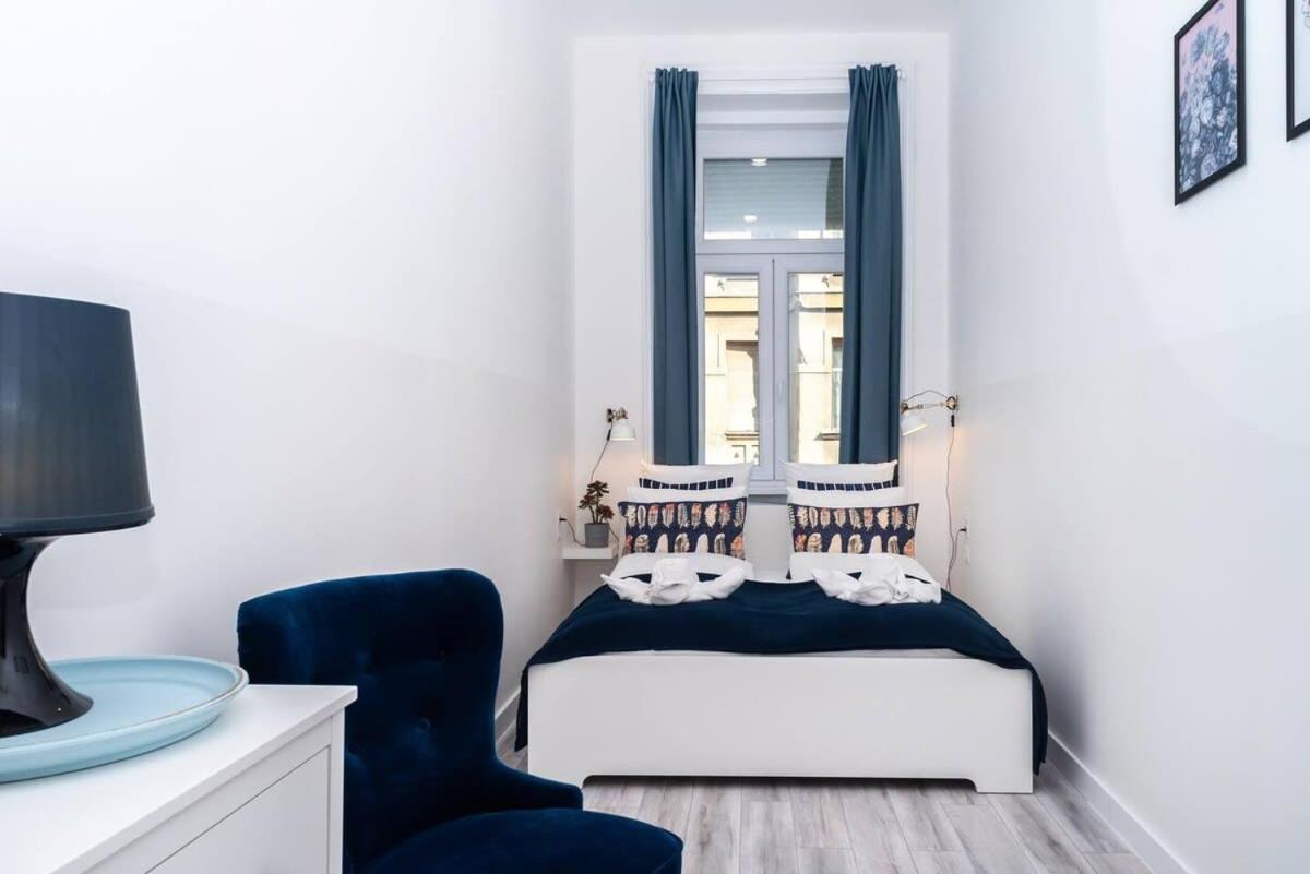 Large Airconditioned Apartment *