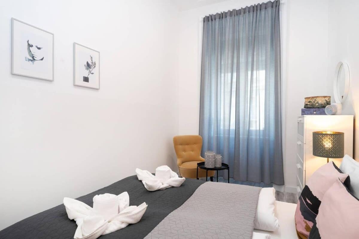 Large Airconditioned Apartment Budapest