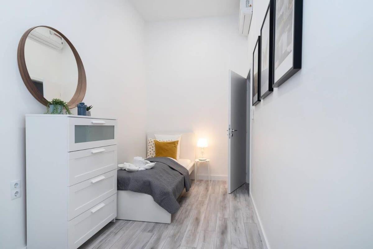 Apartment Large Airconditioned Budapest